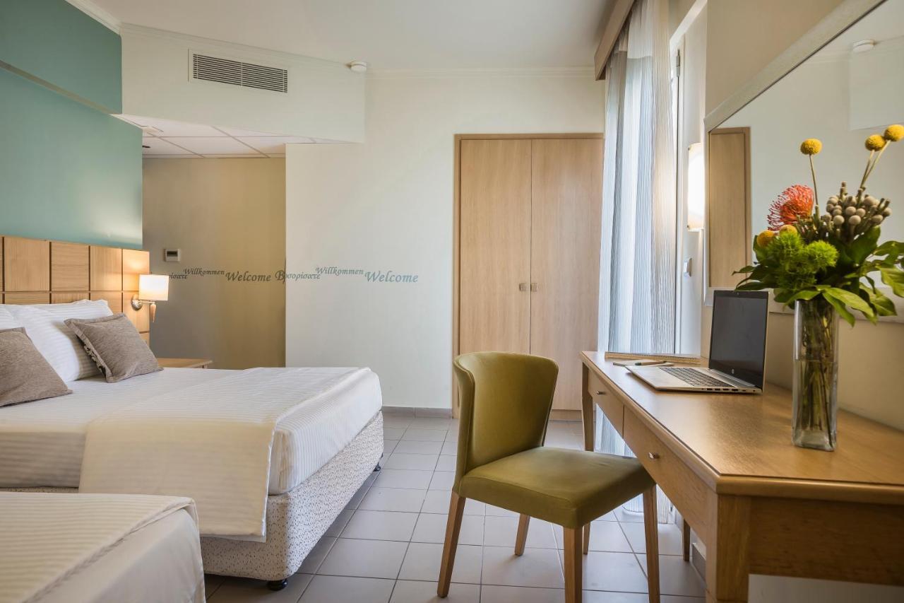 Ionian Plaza Hotel & Spa Argostoli (Kefalonia) Exterior foto