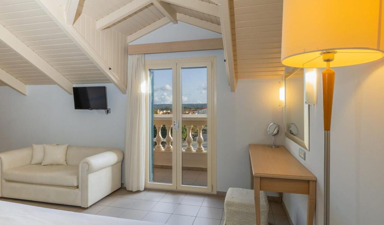 Ionian Plaza Hotel & Spa Argostoli (Kefalonia) Exterior foto